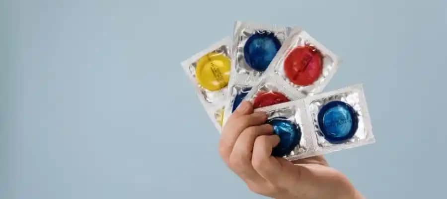 Prezervatif Türleri ve Özellikleri: Güvenli ve Estetik Cinsel Sağlık Seçenekleri