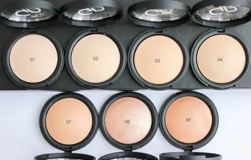 Pudra Rengi ve Kozmetikte Uyum: Şıklığın Anahtarı ve Dekorasyon İpuçları