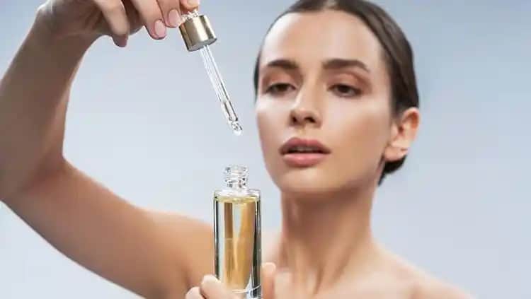 Retinol Serumu Kullanımı: Güvenli ve Etkili Cilt Bakımı Rehberi