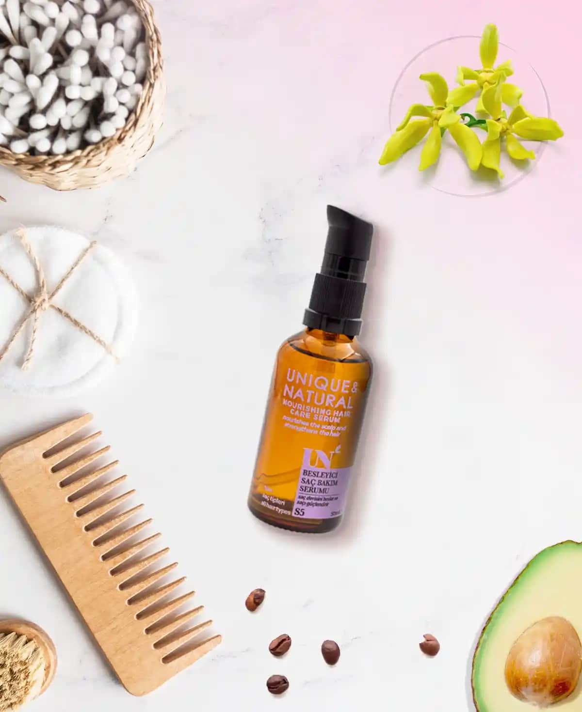 Saç Bakım Serumu Rehberi: Saçlarınızı Güçlendiren ve Parlatan Doğru Seçenekler