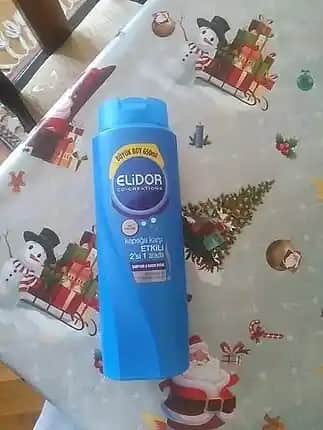 Saç Dökülmesine Karşı Etkili Şampuanlar ve Saç Sağlığını Destekleyen Tavsiyeler