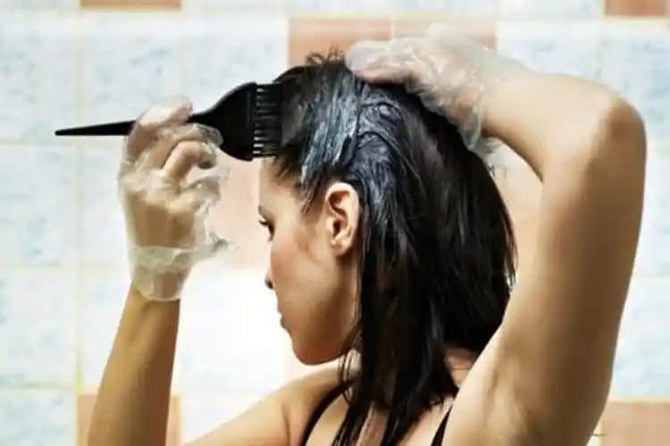 Saça Zarar Vermeyen Organik ve Doğal Saç Boyası Seçenekleri ve Avantajları