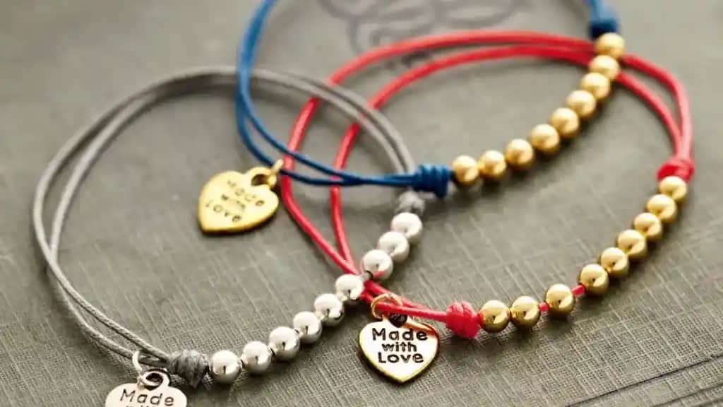 Şans Bileklikleri Anlamları ve Kültürel Sembollerle Derin Bağlantıları