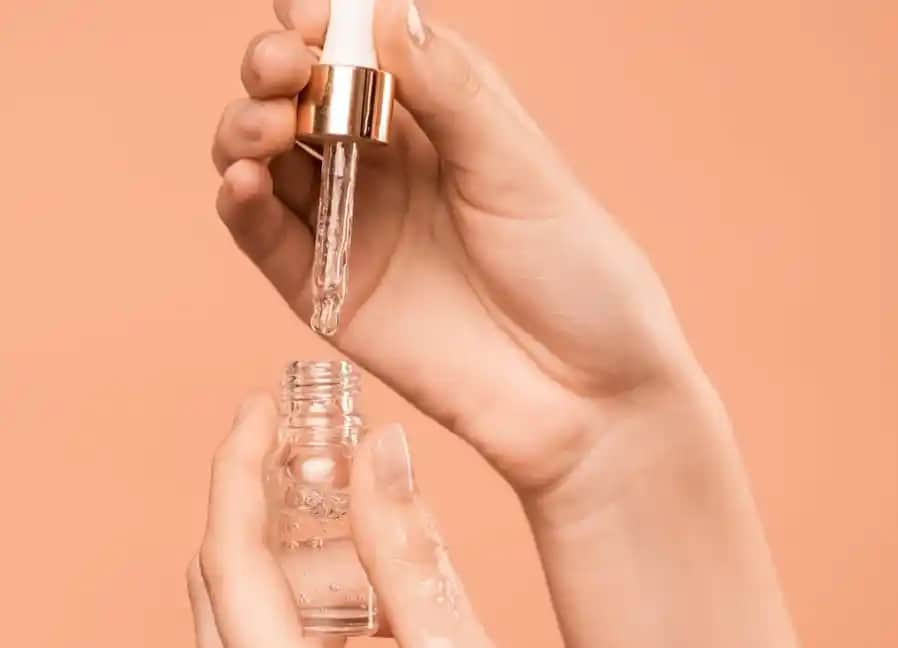 Serum El Nedir ve Cilt Bakımında Nasıl Kullanılır Detaylı Rehber