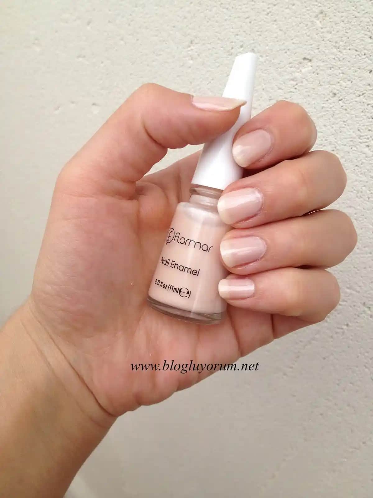 Tırnak Ojesi Nedir Nasıl Kullanılır En Güncel Trendler ve İpuçları