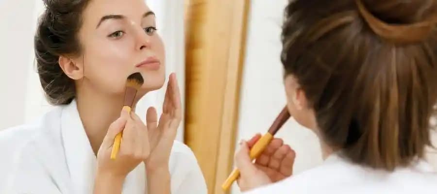 Sıvı Allık Kullanım Rehberi: Doğal ve Taze Görünüm İçin Uygulama İpuçları