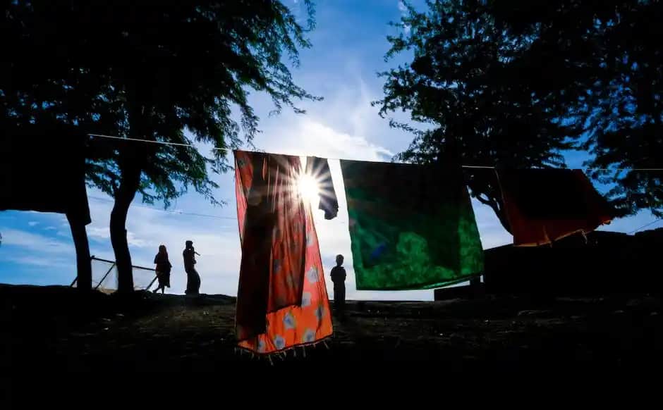 Soft Beige Renk Tonunun Kozmetik ve Dekorasyondaki Kullanım Alanları ve Avantajları