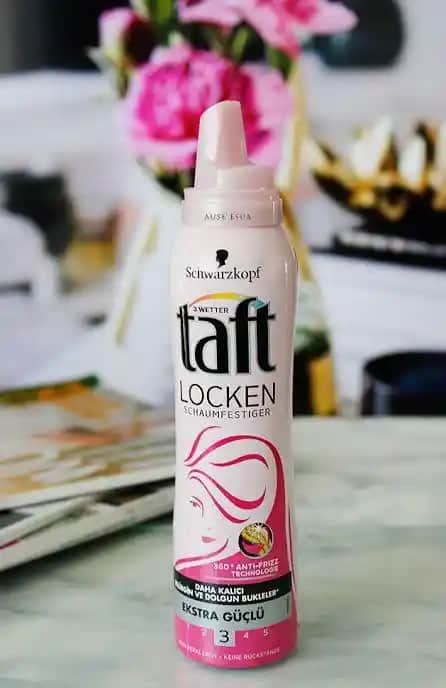 Taft Saç Köpüğü Kullanımı ve Doğru Uygulama Yöntemleri Rehberi