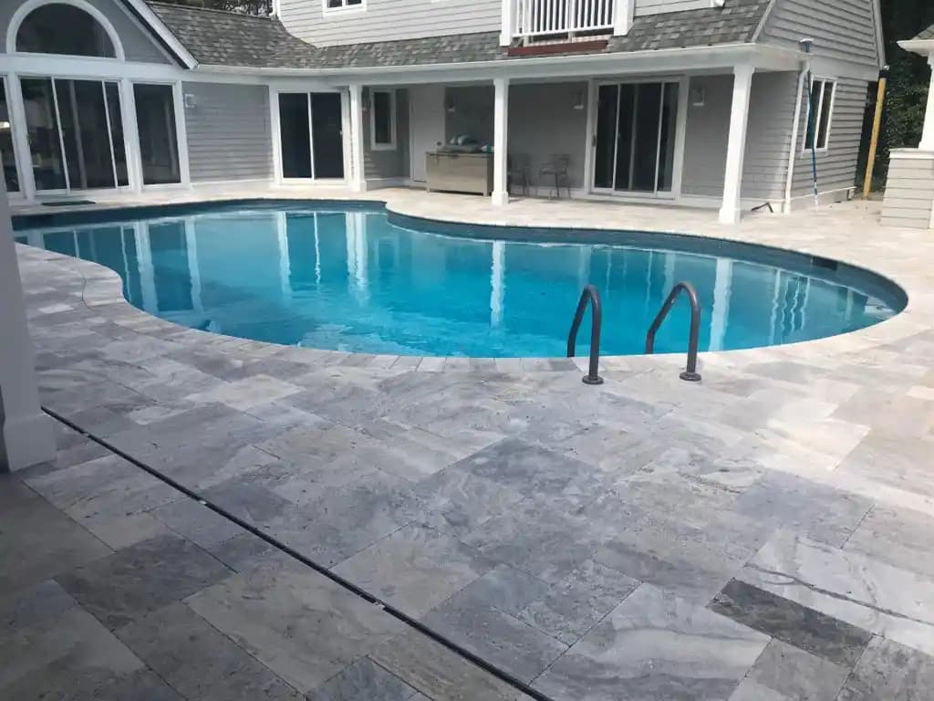 Takma Sıkler Nedir ve Günümüz Kozmetik Trendleriyle Uyum Sağlayan Uygulamalar