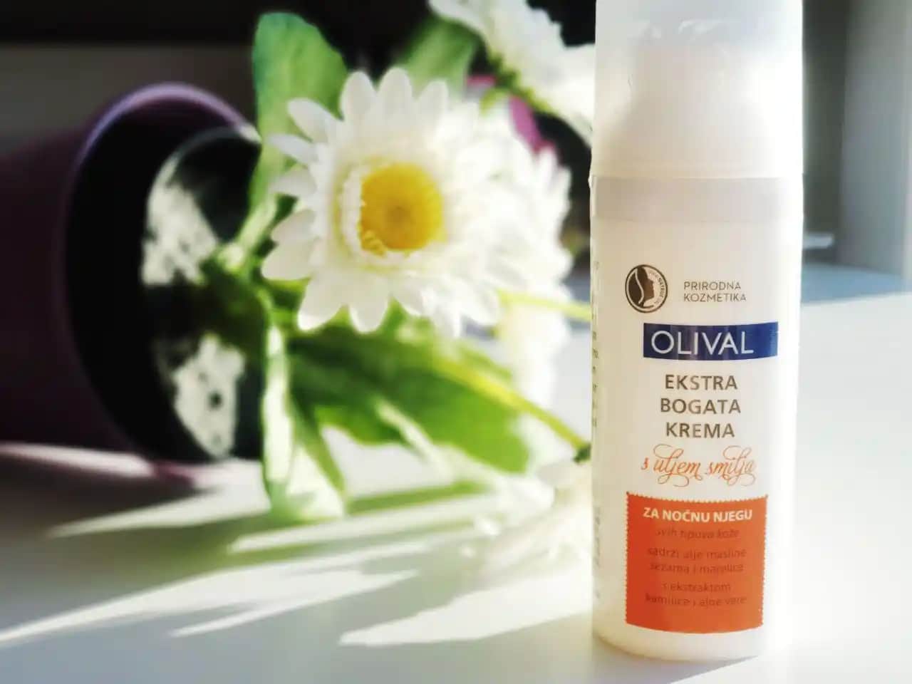 Temiz İçerikli Nemlendirici Seçimi ve Cilt Sağlığına Faydaları