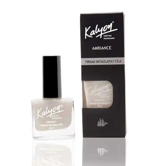 Tırnak Beyazlatıcı Cilalar ile Sağlıklı ve Parlak Tırnaklara Ulaşmanın Yolları