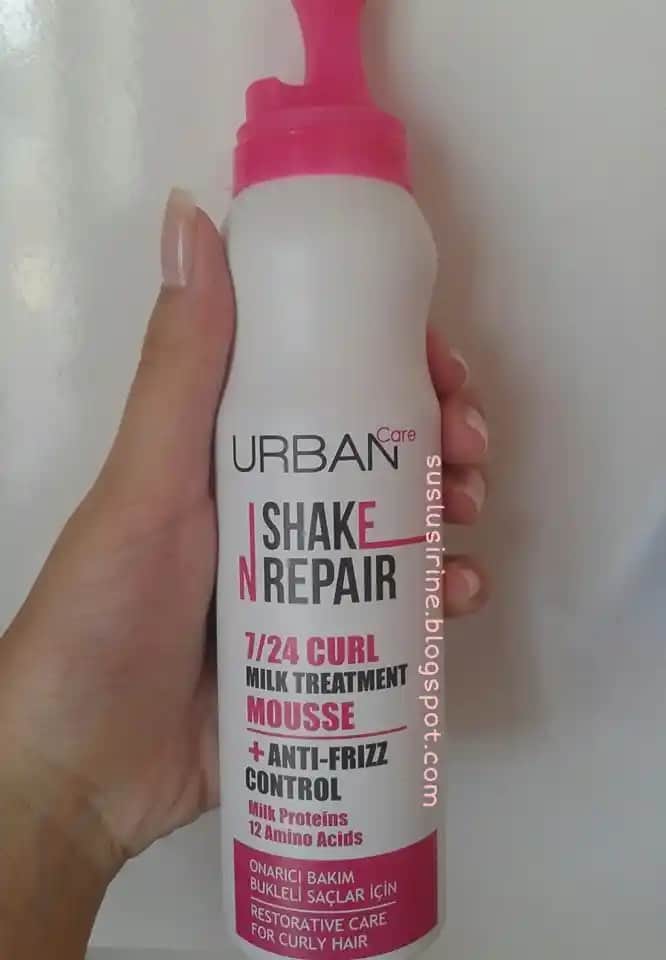Urban Milkshake Saç Köpüğü ile Hacim ve Parlaklık Sağlayan Saç Bakım Ürünü