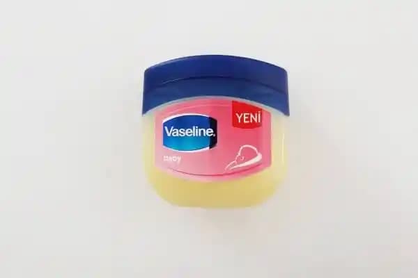 Vazelin Bozulma Riski ve Doğru Saklama Koşulları Hakkında Bilmeniz Gerekenler