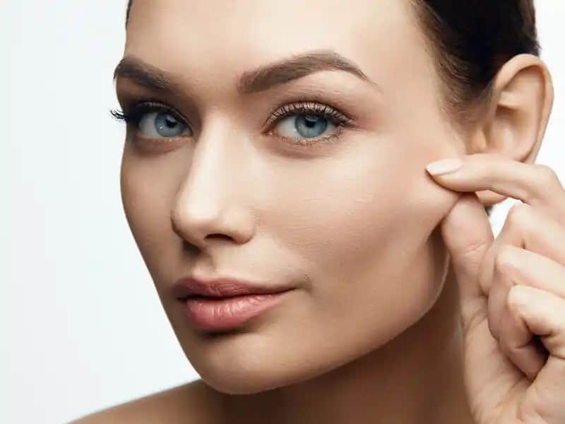 Yüz Kolajeni ve Cilt Gençleştirme Yöntemleri: Doğal ve Klinik Yaklaşımlar