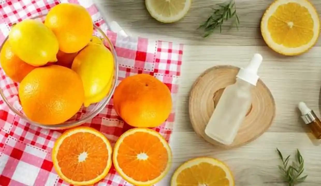 Yüze C Vitamini Sürmenin Faydaları ve Cilt Bakımında Kullanım İpuçları