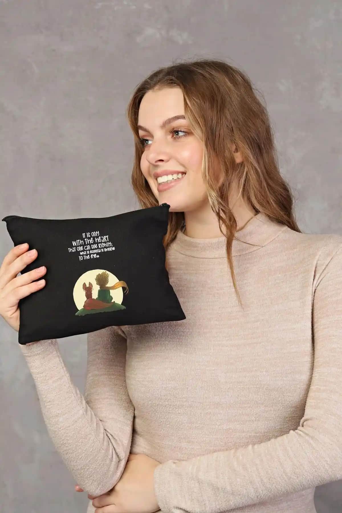 Çınar Bez Çanta Clutch Karşılaştırması: Little Prince ve Minik Kediler Tasarımları