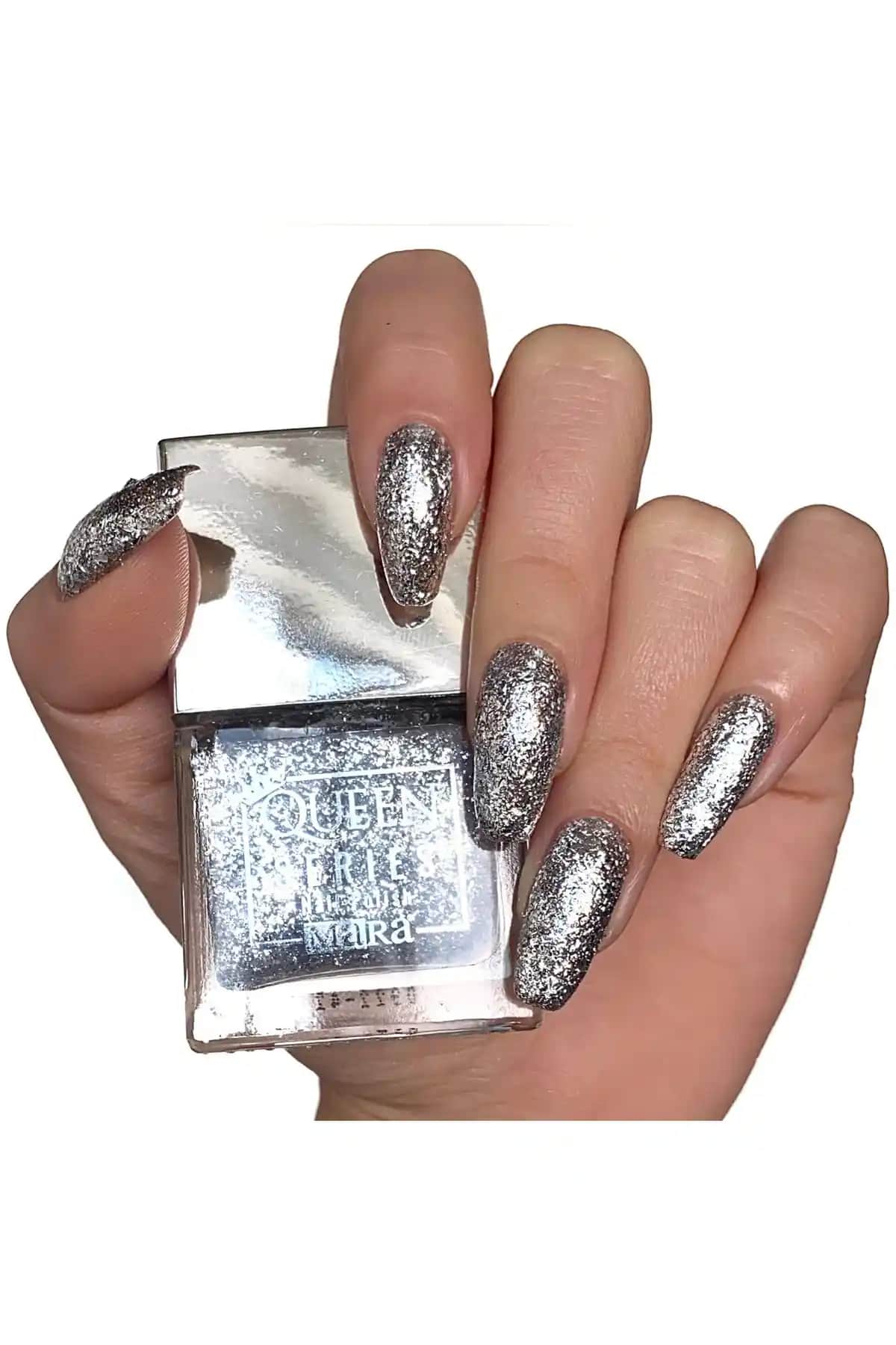 Mara Queen Serisi Oje Karşılaştırması: Mathilda ve Victoria Özellikleri ve Kullanıcı Yorumları