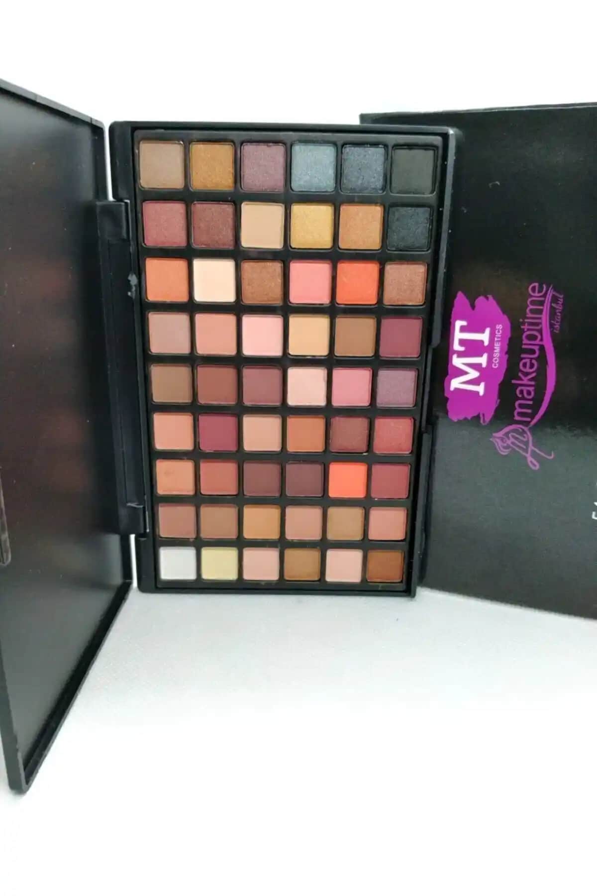 Makeuptime ve Tikatti 54'lü Göz Farı Paletleri Karşılaştırması