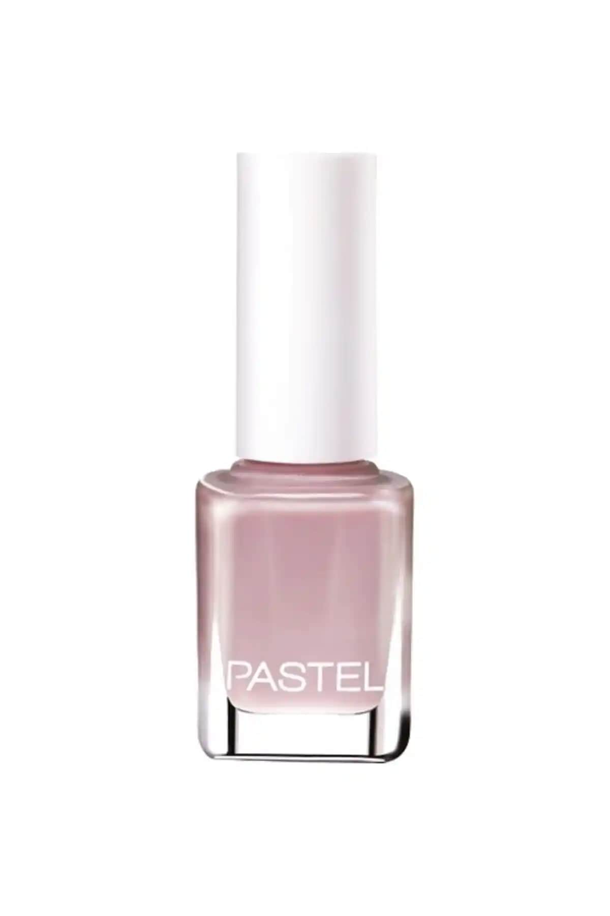 Pastel Oje 88 ve Pastel Pure Oje 606 Karşılaştırması: Renk, Formülasyon ve Kullanım Özellikleri