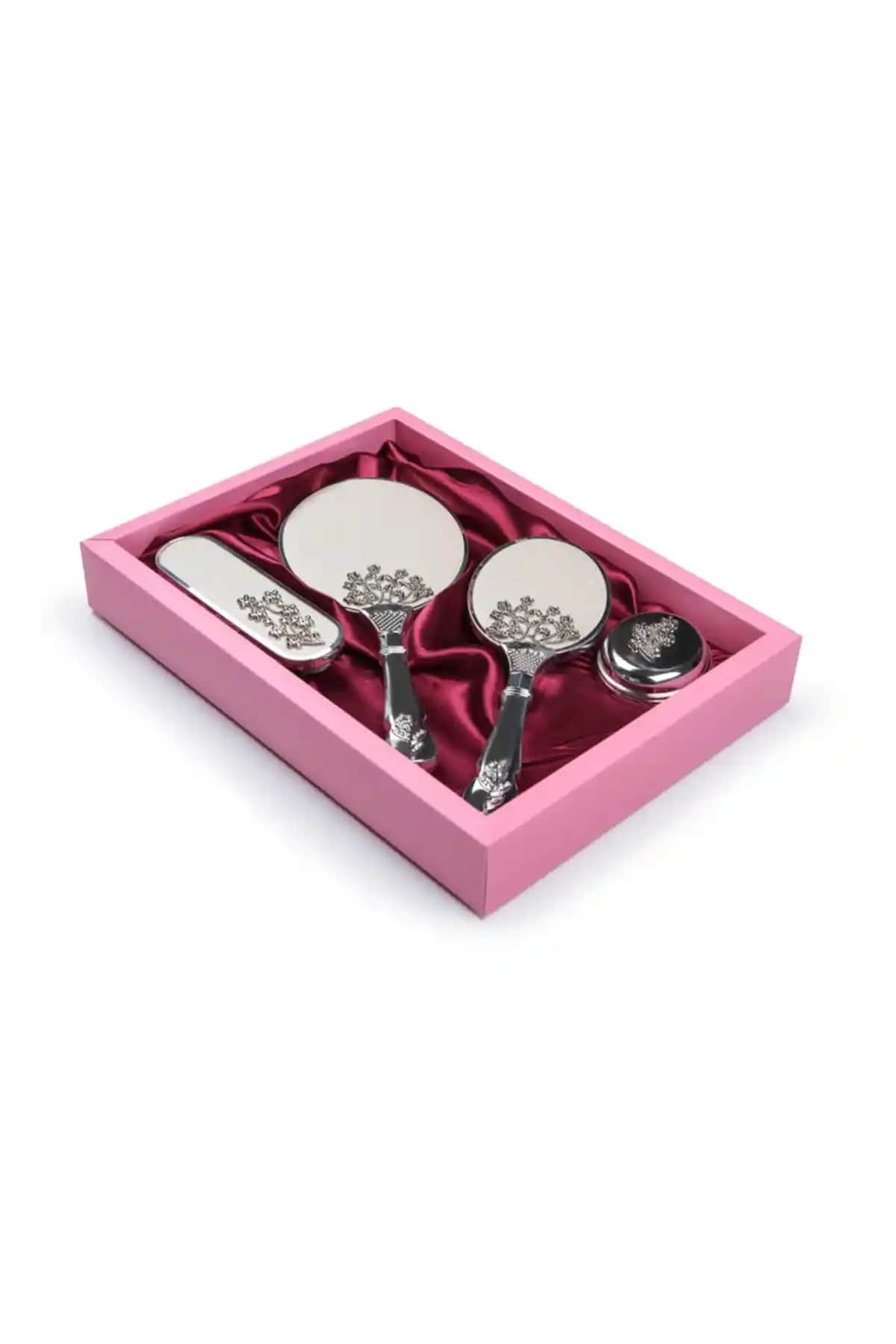 Gelin Çeyiz Setleri Karşılaştırması: MyBlack Lüks Ayna Tarak ve Nurka Kırık Beyaz Setleri