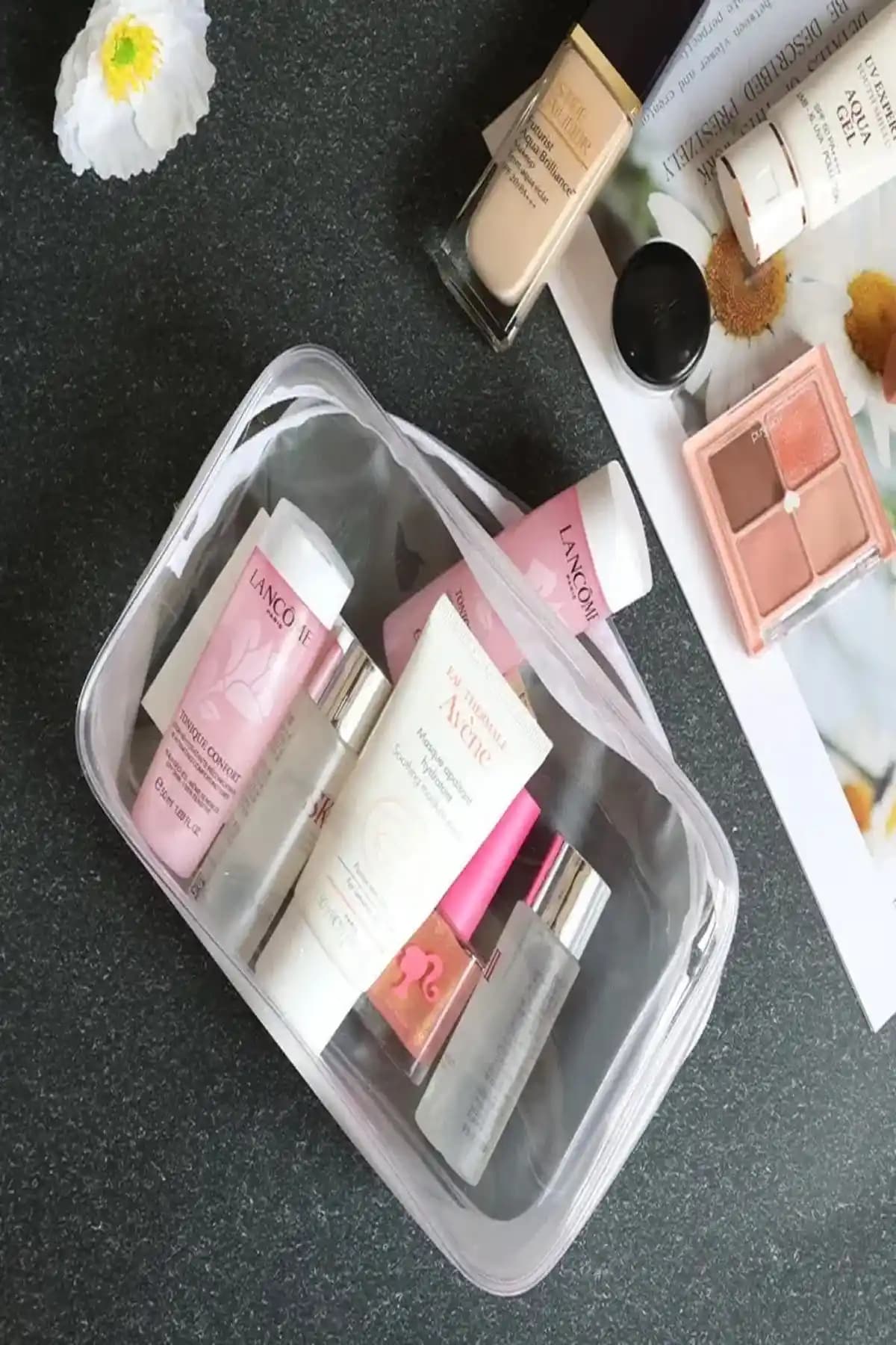 HİG HOME ve Woys Bags Seyahat Makyaj Çantaları Karşılaştırması