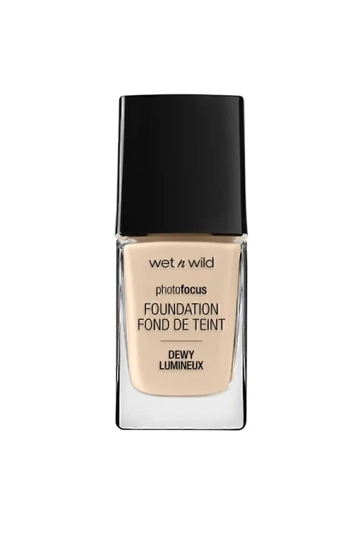 WET N WİLD Fondöten Karşılaştırması: Dewy Lumineux ve Foundation Ürünlerinin Özellikleri