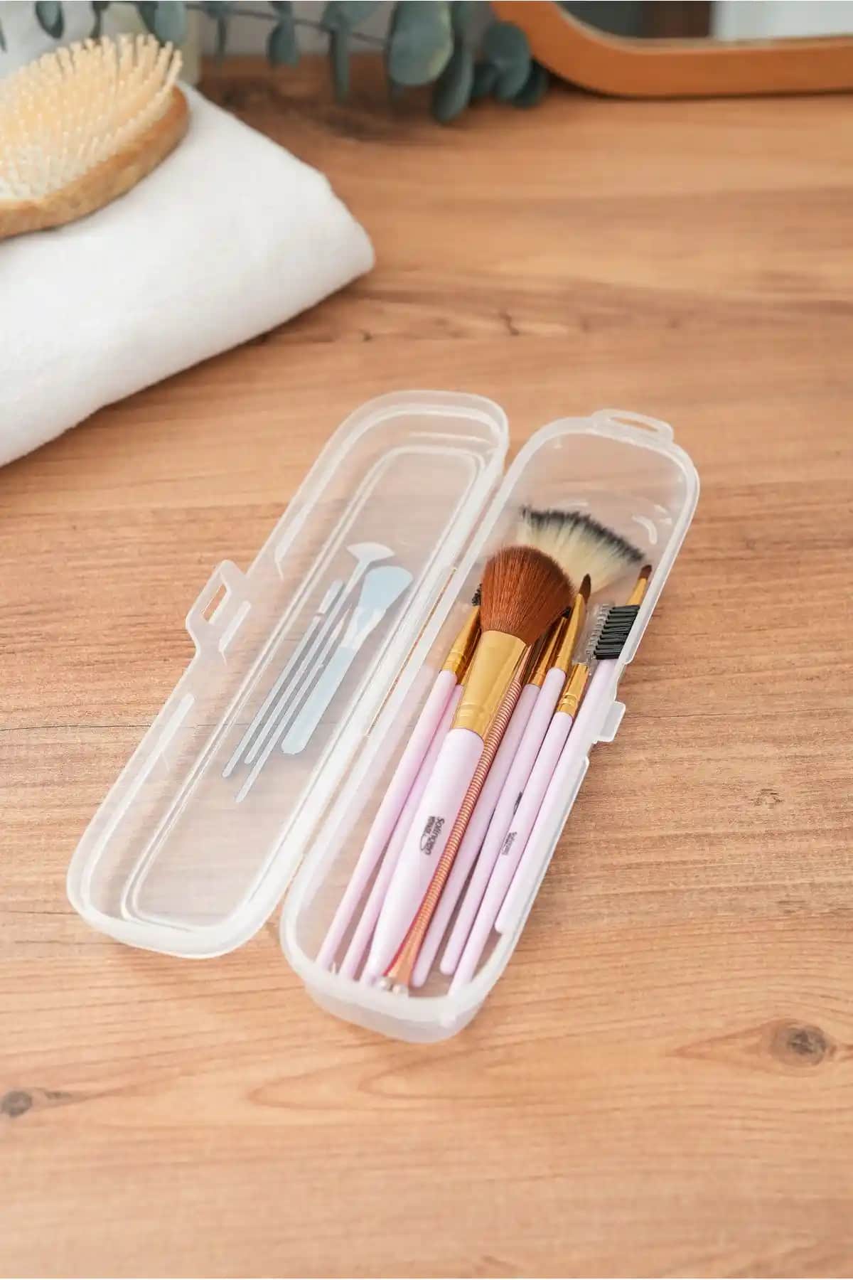 Hayveys Multix ve Roza's Home Gondol Makyaj Aksesuar Kutuları Karşılaştırması