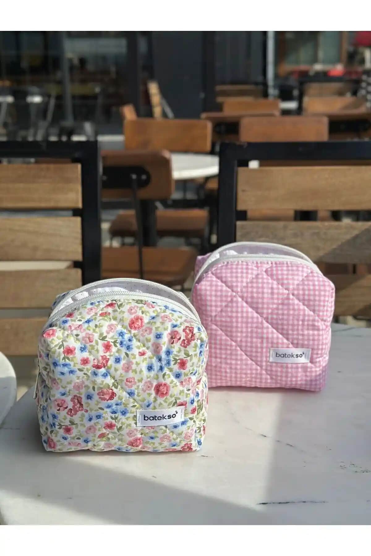 Batekso makyaj çantaları karşılaştırması: küçük ve büyük boy modellerin özellikleri ve kullanıcı yorumları