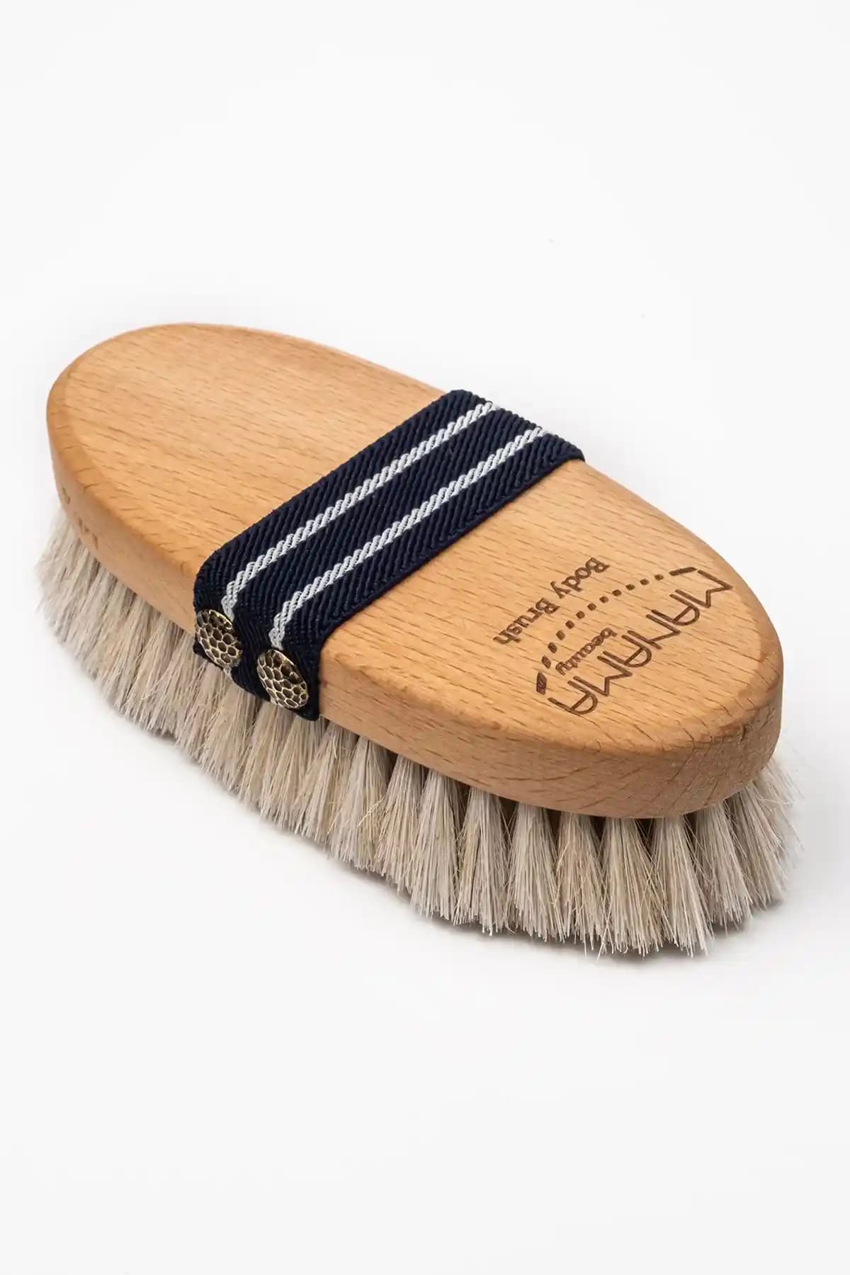 ManaMana ve Queen Doğal At Kılı Fırçaları Karşılaştırması: Hangi Ürün Sizin İçin Uygun