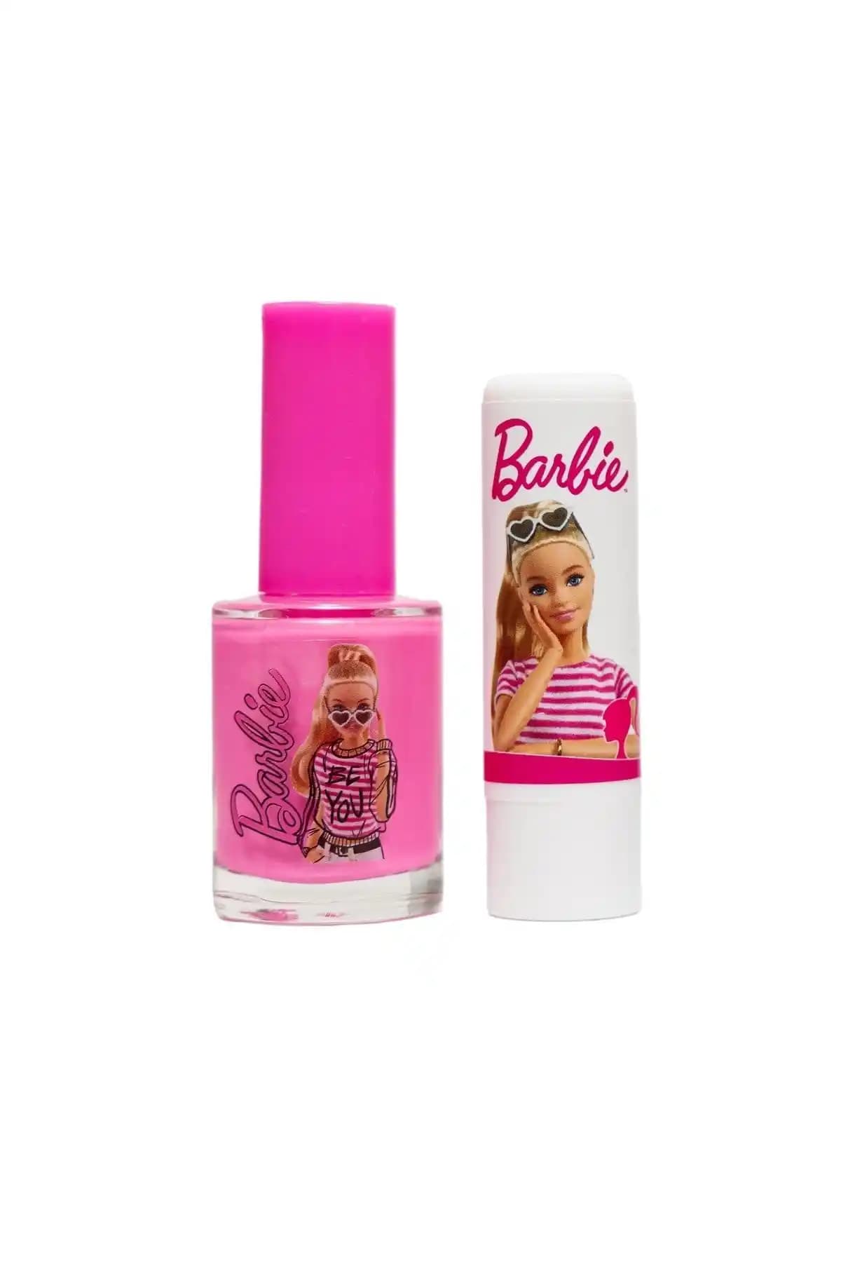 Barbie Lisanslı Oje ve Lipcare Seti: Renkli ve Bakım Odaklı Güzellik Deneyimi