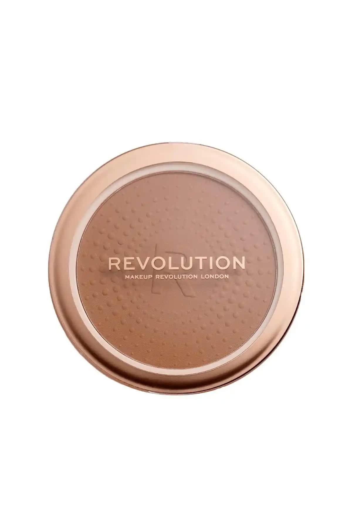 Revolution Mega Bronzer No: 02 Warm Doğal ve Kalıcı Bronzer Özellikleri ve Kullanım İpuçları