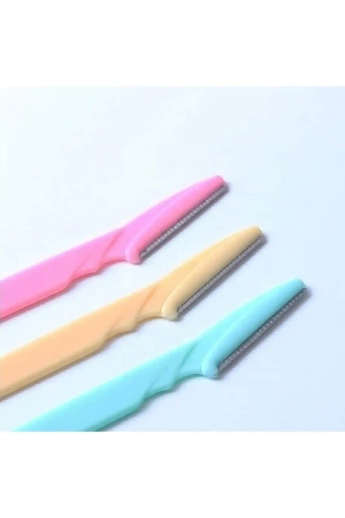 Yüz Jileti ve Kaş Usturası Karşılaştırması: Hangi Ürün Sizin İçin Uygun