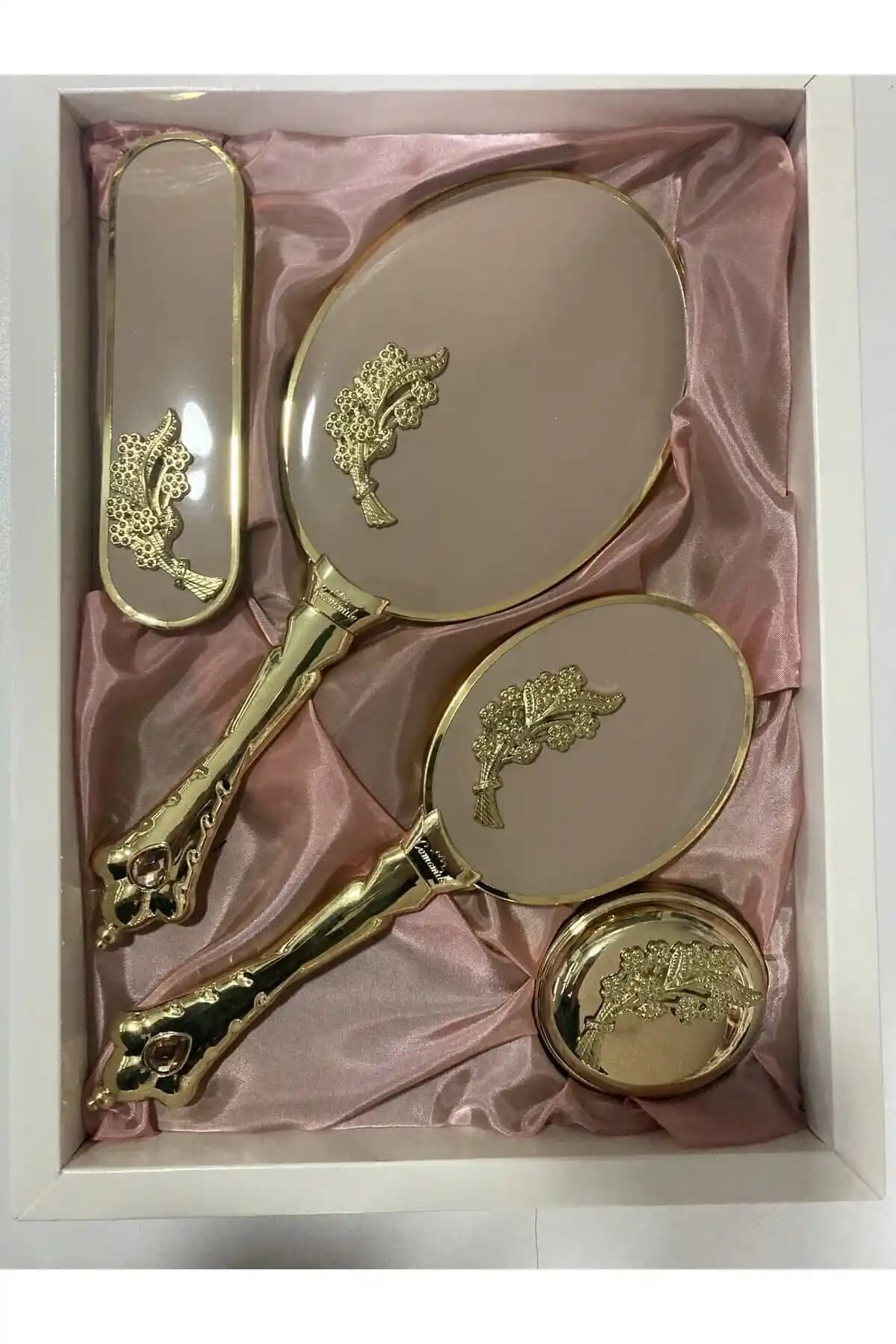 Camomile Sarı Yapraklı Ayna Tarak Seti: Pratik ve Estetik Saç Bakım Çözümü