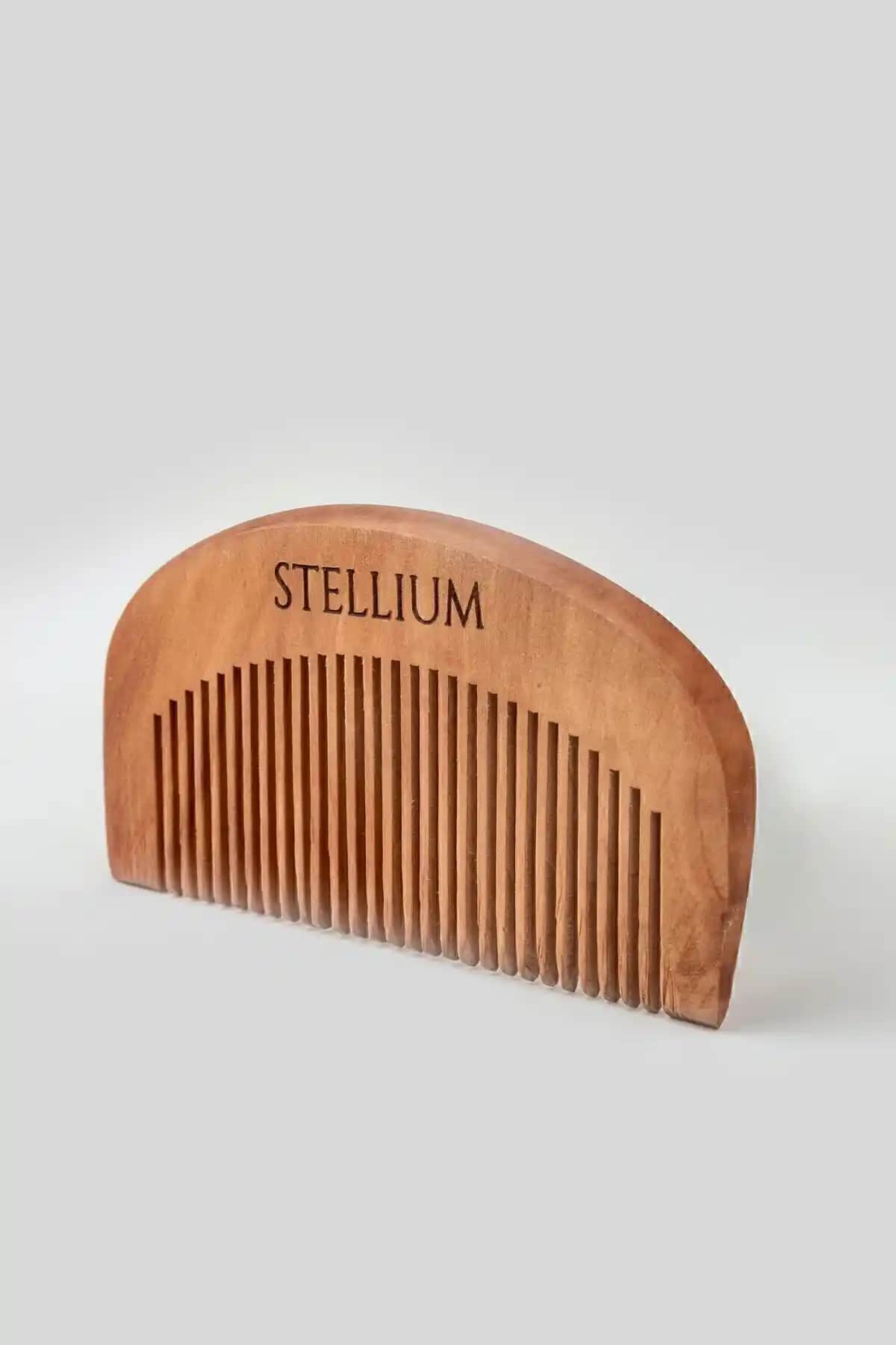 Doğal Ahşap Şimşir Tarak: Saç Sağlığını Destekleyen Ergonomik ve Dayanıklı Tasarım