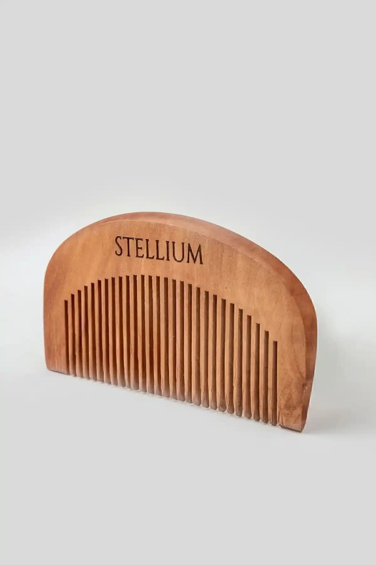 Doğal Ahşap Şimşir Tarak: Saç Sağlığını Destekleyen Ergonomik ve Dayanıklı Tasarım