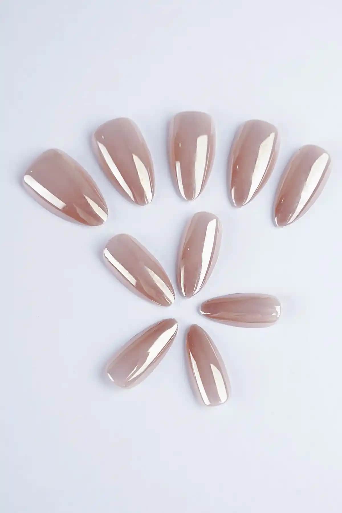 POP Beauty Takma Tırnak Seti ve Zararsız Yapıştırıcı ile Günlük Şıklık Sağlama