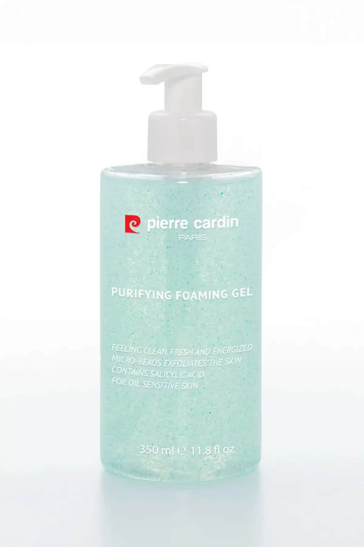 Pierre Cardin Yüz Temizleme Jeli Yağlı ve Akneye Eğilim Gösteren Ciltler İçin Uygun Temizlik Çözümü