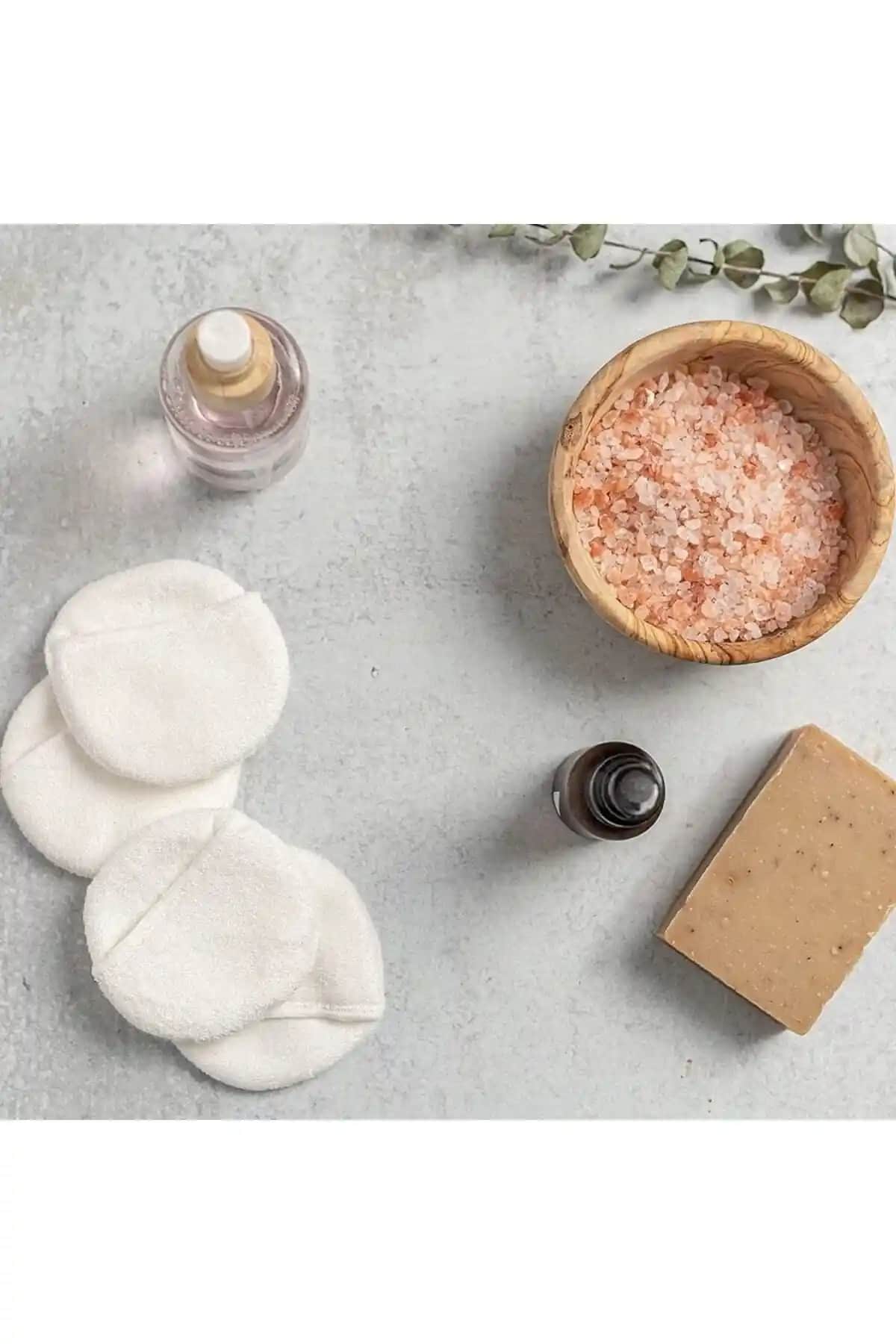 Yeniden Kullanılabilir Beyaz Makyaj Temizleme Pedi: Çevre Dostu ve Pratik Cilt Bakımı Çözümü