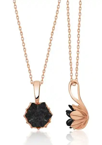 Kadınlar İçin Zarif Lotus Çiçeği Tasarımlı Gümüş Kolye Modelleri