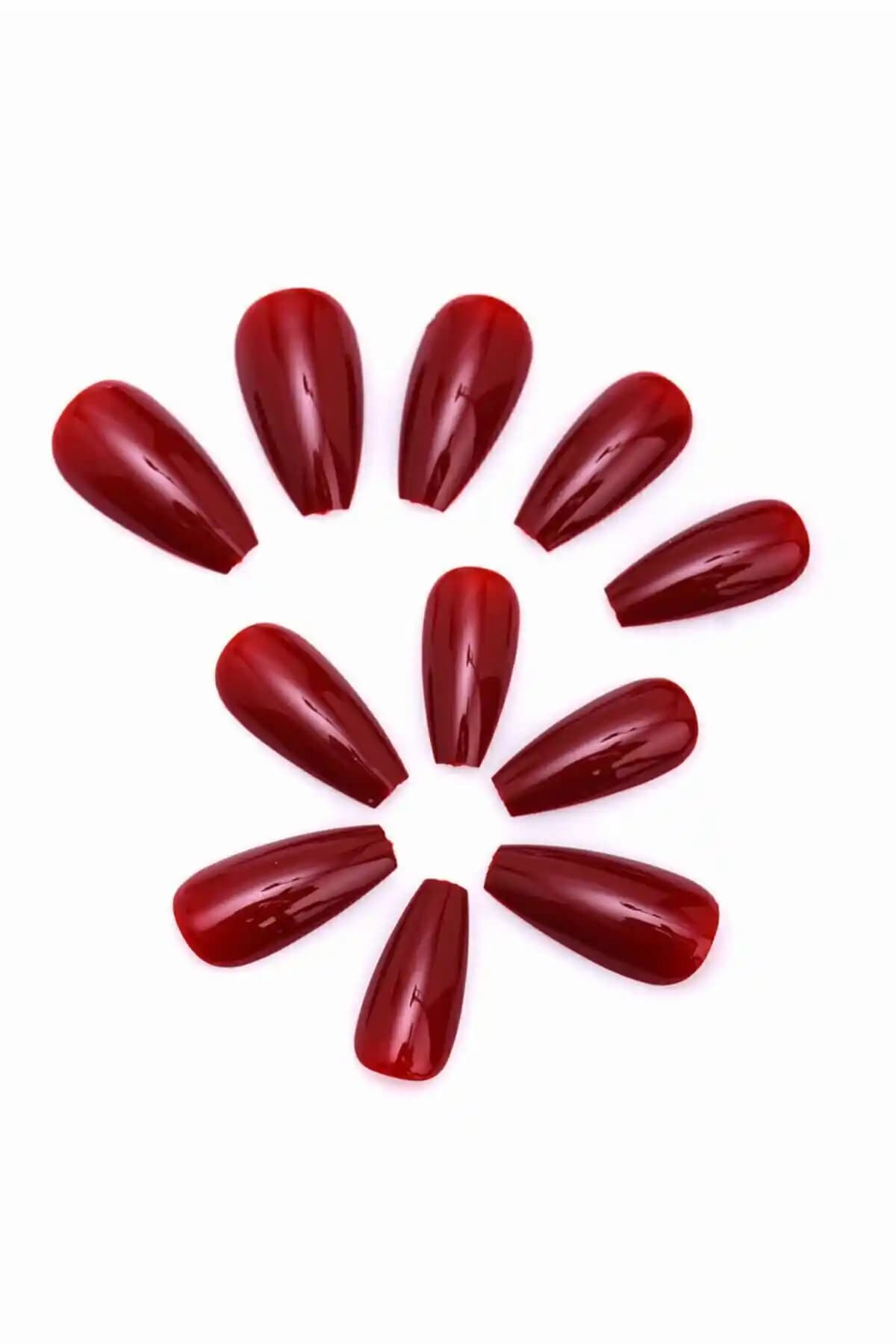 POP Beauty Takma Tırnaklar: Kolay Uygulama ve Uzun Süre Dayanan Estetik Çözüm