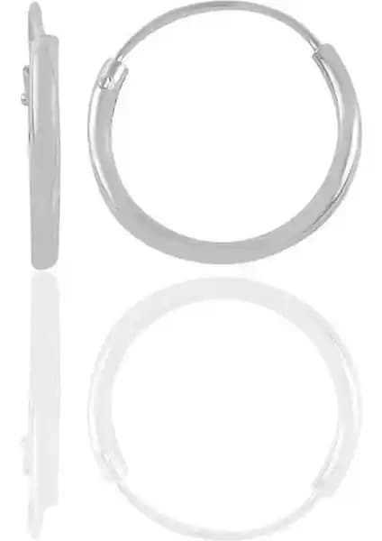 Söğütlü Silver Gümüş Yaprak Modeli Kadın Küpe: Zarif ve Modern Doğa Temalı Tasarım