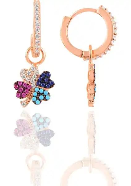 Söğütlü Silver Renkli Taşlı Yonca Küpe Doğal ve Zarif Tasarımıyla Günlük ve Özel Anlar İçin