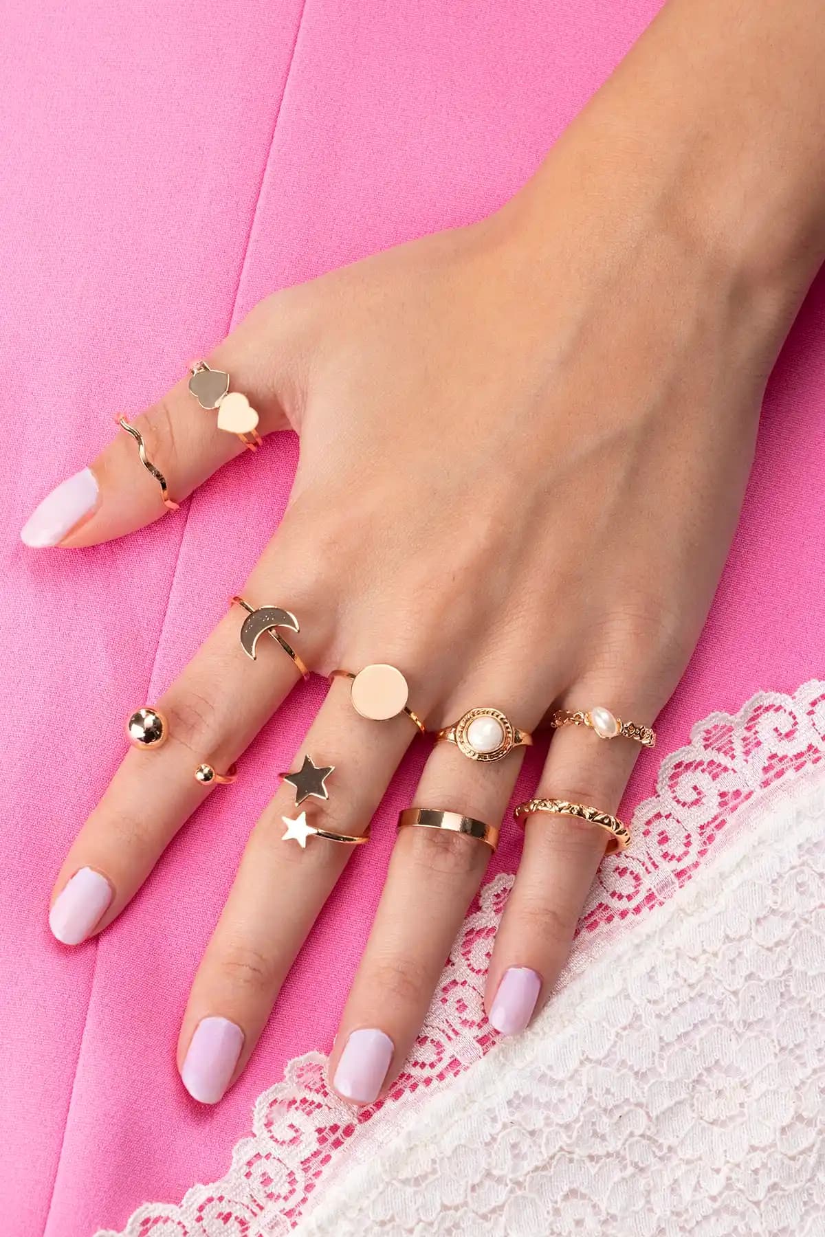 Sortie Aksesuar İnci Detaylı Yılz ve Hilal Figürlü 10'lu Yüzük Seti Zarif ve Dayanıklı Tasarım