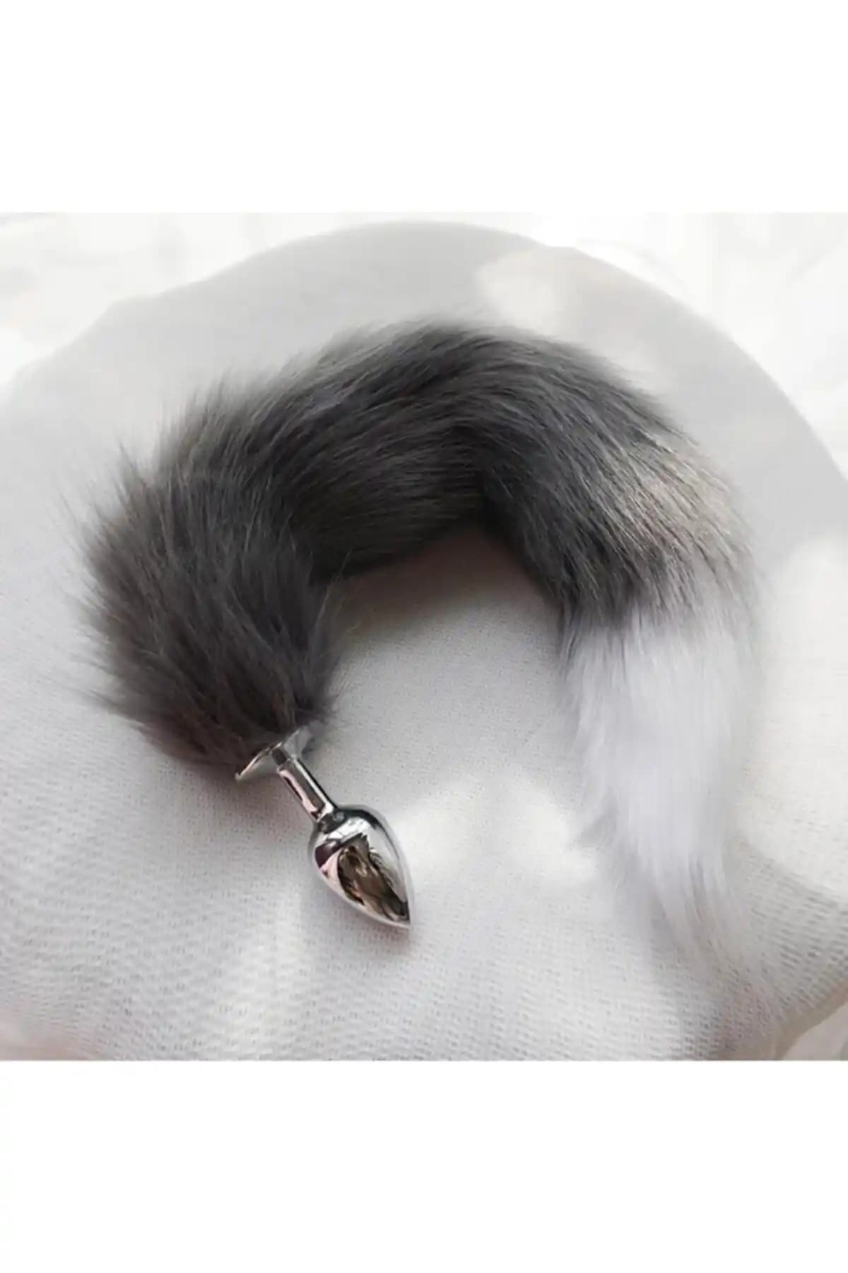 Tilki Kuyruğu Plug Gri Beyaz: Estetik ve Dayanıklı Tasarımıyla Kullanıcılar İçin Uygun Seçenek