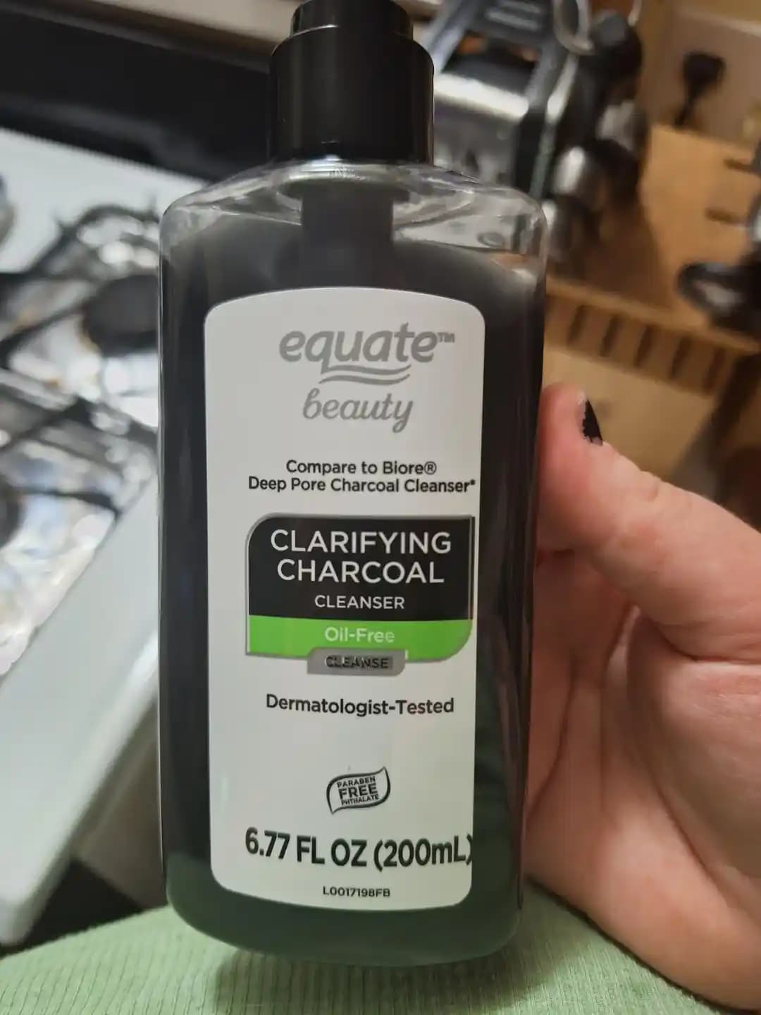 Equate Beauty Kömürlü Temizleyici Ürünün Cilt Reaksiyonları ve Kullanıcı Deneyimleri