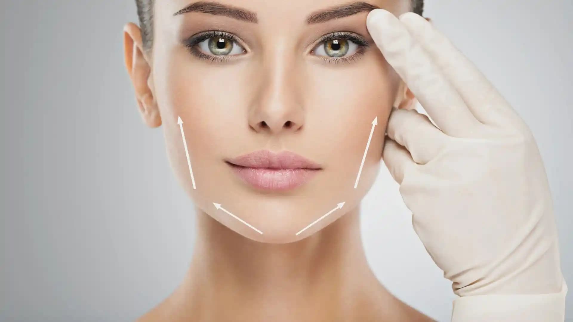 Estetik Tedavilerde Fiyat Şeffaflığı ve Hasta Bilgilendirmesinin Önemi ve Yöntemleri