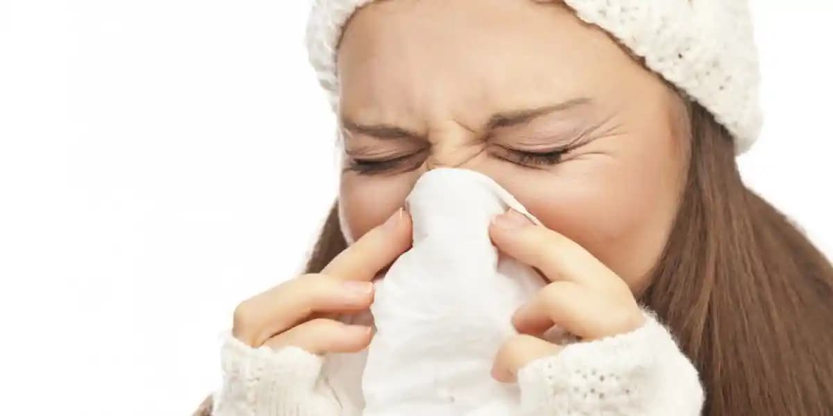 Fondötenli Makyajda Burun Temizliği ve Koruma Yöntemleri: İpuçları ve Çözümler