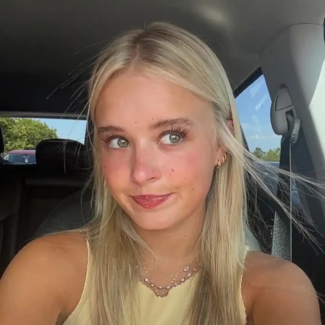 Parlak ve Nemli Makyaj Görünümü İçin Etkili Cilt Bakımı ve Ürün Seçimi