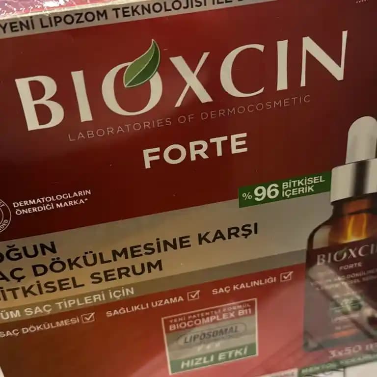 Saç Bakım Ürünlerinde Fiyat ve Kalite İlişkisi: İçerik, Formülasyon ve Kullanıcı Deneyimleri