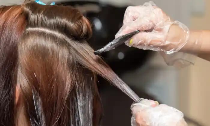 Saç Boyamanın Saç ve Saç Derisi Üzerindeki Kimyasal ve Fiziksel Etkileri